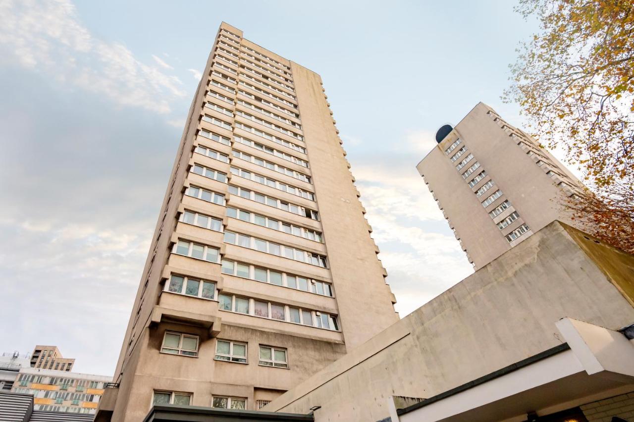 Lovely 4 Bedroom Flat In Wandsworth- London Exteriör bild