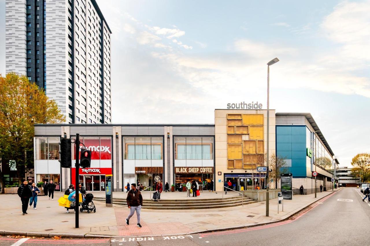 Lovely 4 Bedroom Flat In Wandsworth- London Exteriör bild